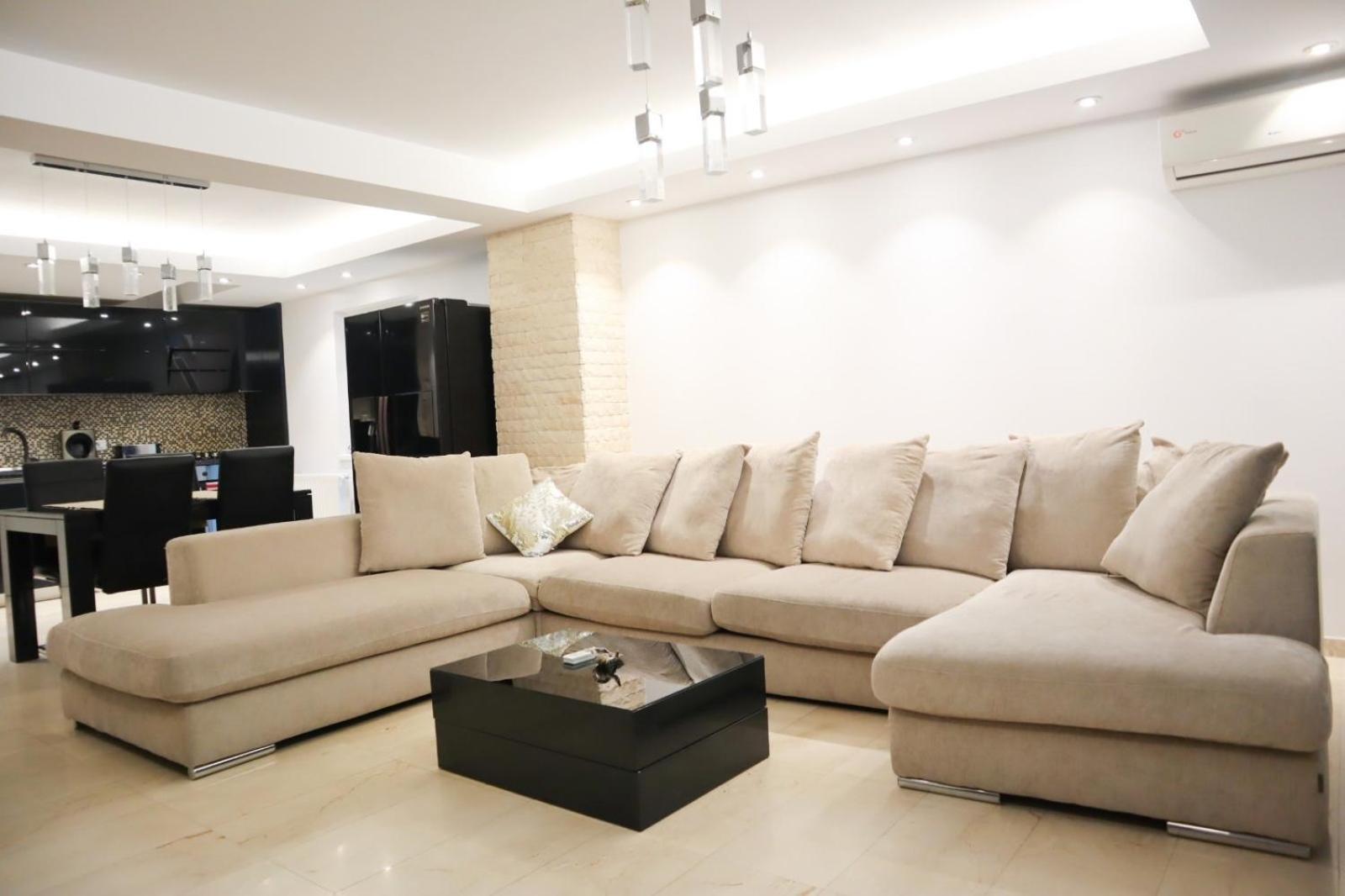 Central Apartament Bulevardul Decebal 부쿠레슈티 외부 사진