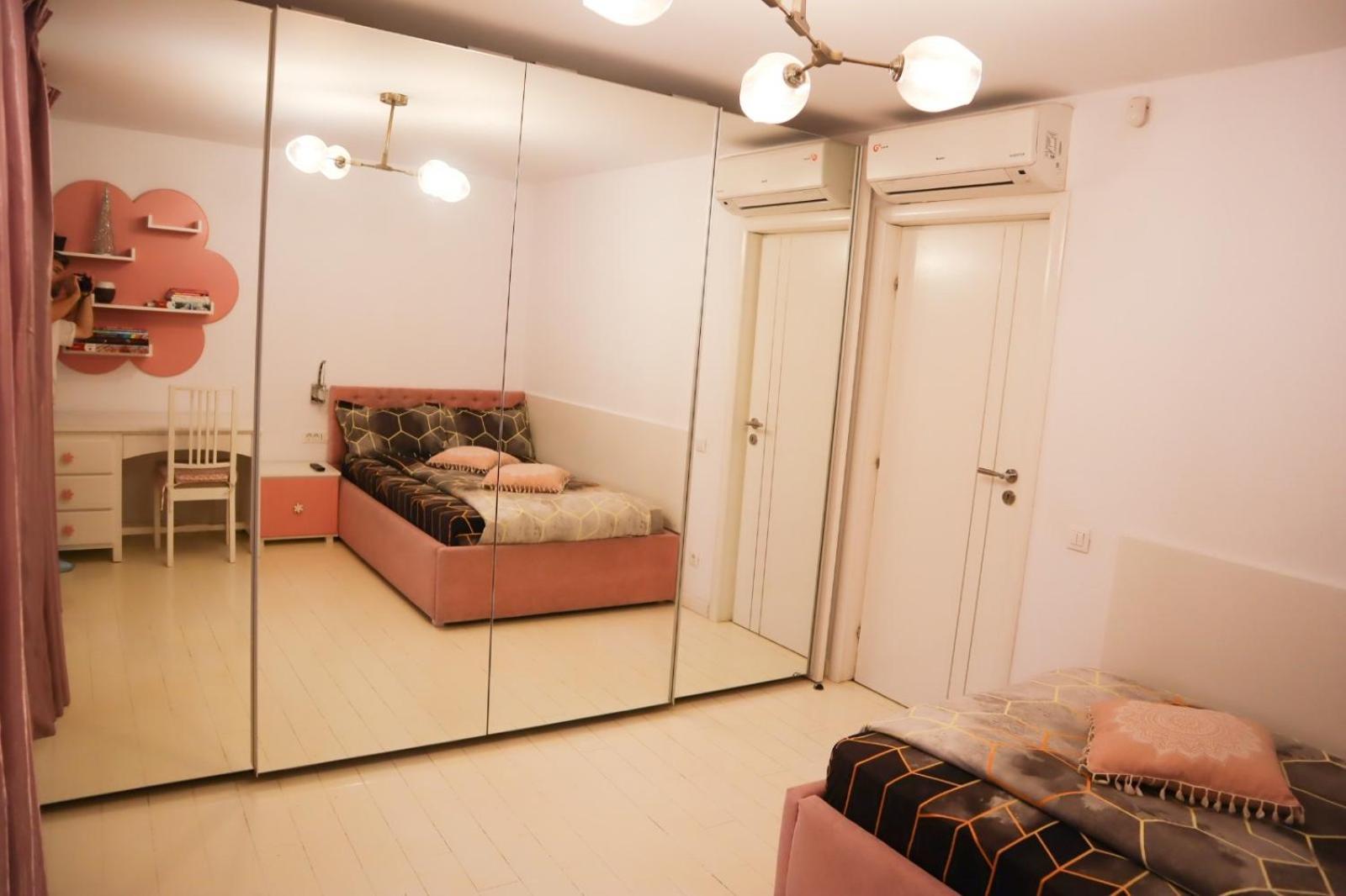 Central Apartament Bulevardul Decebal 부쿠레슈티 외부 사진