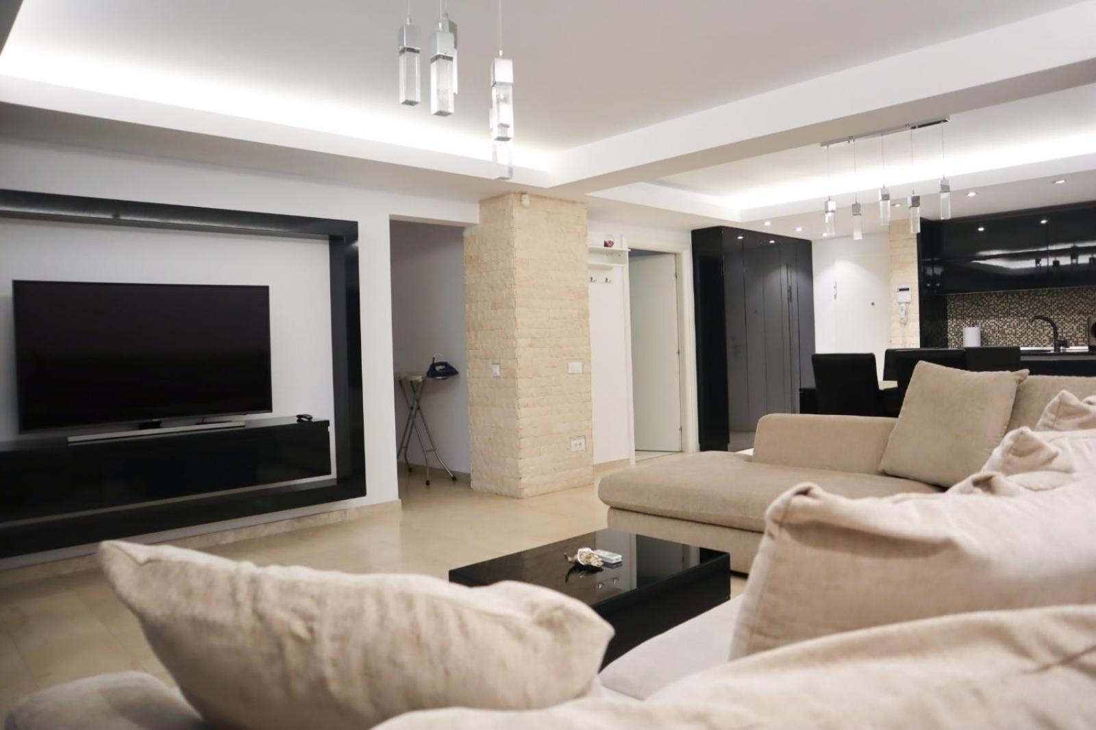 Central Apartament Bulevardul Decebal 부쿠레슈티 외부 사진